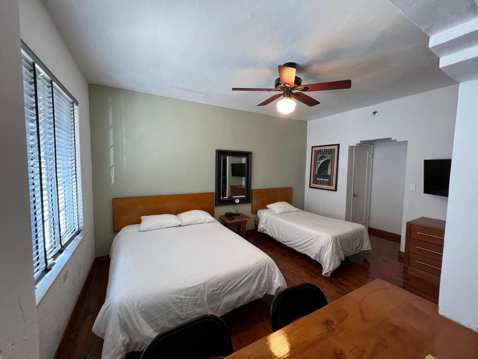 מיאמי ביץ' Sherbrooke All Suites Hotel מראה חיצוני תמונה