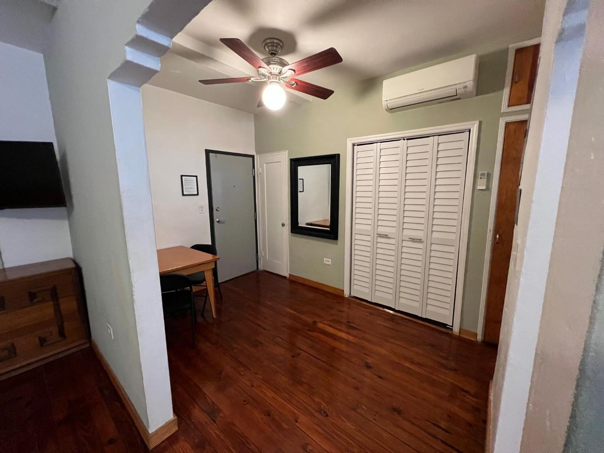מיאמי ביץ' Sherbrooke All Suites Hotel מראה חיצוני תמונה